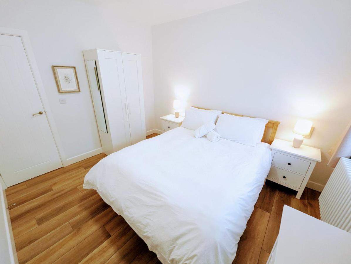 Blossom Holiday Lets - 94 Roseberry Cottages Guisborough Eksteriør billede